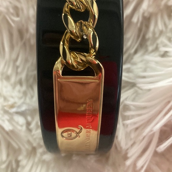 💯 Authentic NEW 💀Alexander McQueen Plexiglass w/Gold Chain Bracelet - Picture 5 of 7